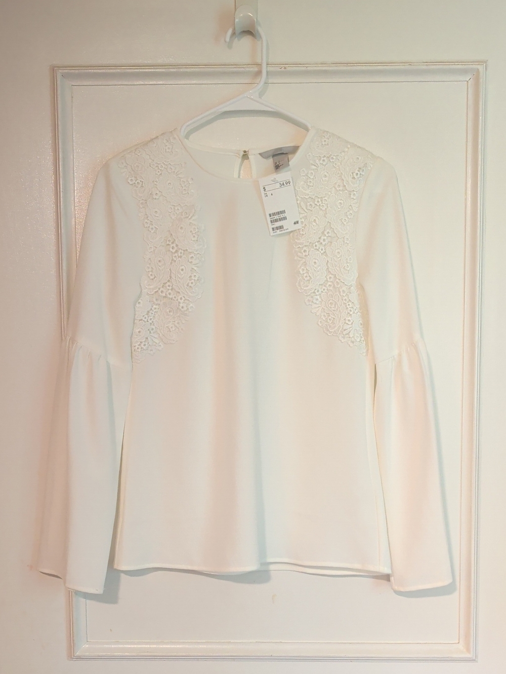 H&M Women's White Lace-Accent Long Sleeve Top